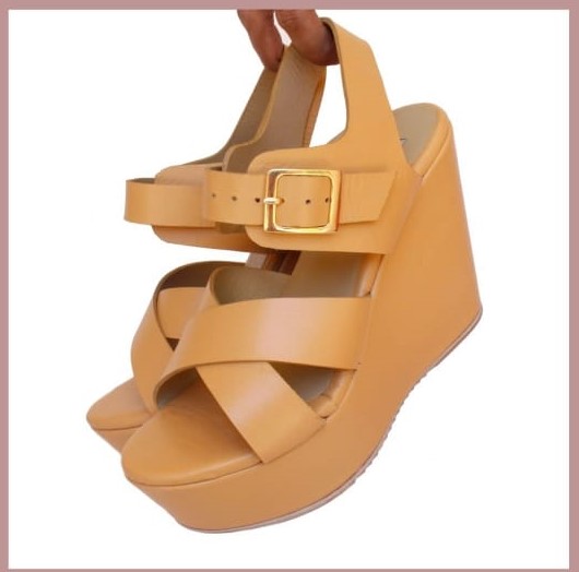 Ref 013 Plataformas de 11 cm de alto - Valor $240.000 COP Ref 013 Plataformas de 11 cm de alto - Valor $240.000 COP