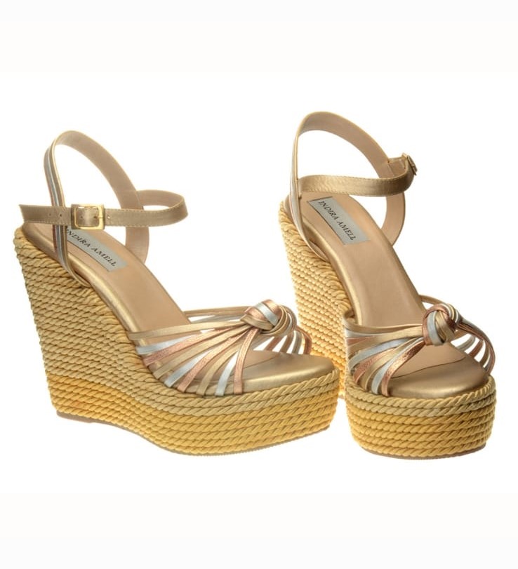 Ref 090 Plataformas de 12.5 cm - Valor $240.000 COP Ref 090 Plataformas de 12.5 cm - Valor $240.000 COP